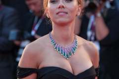 Scarlett Johansson  (hot&sexy)