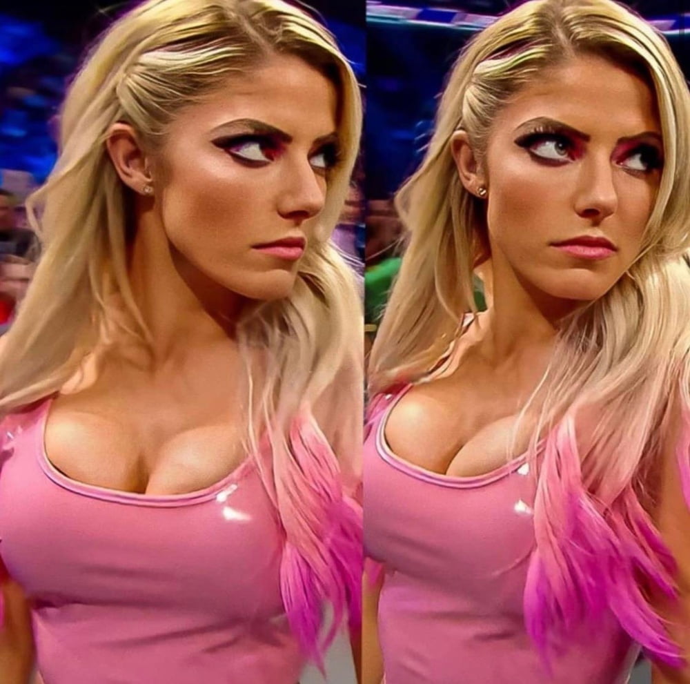 Alexa bliss facesitting