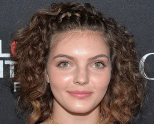 Camren Bicondova Nudes