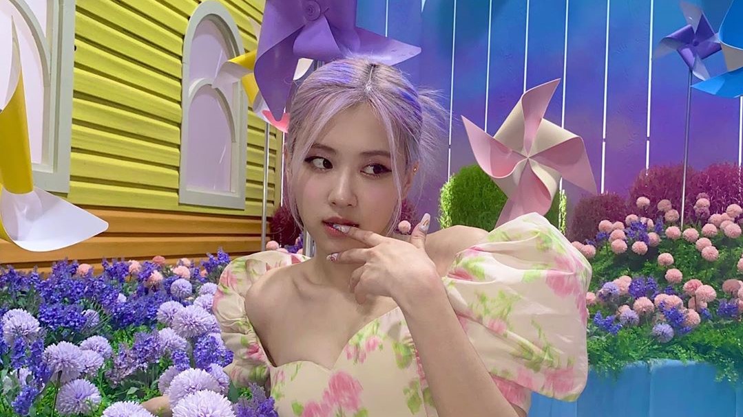 Rosé (BLACKPINK) Nudes